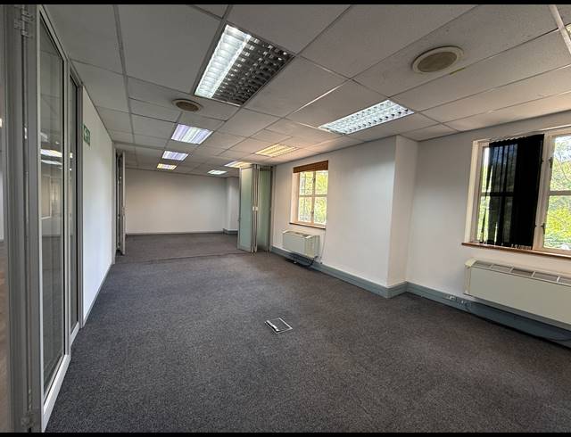 457M² OFFICE TO LET IN RIVIERA